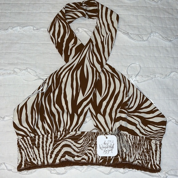 Halter top - Picture 1 of 3